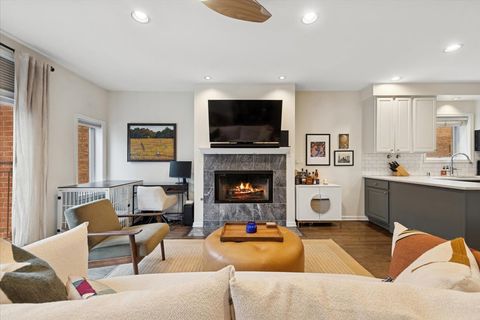 Tiny photo for 3619 N Damen Avenue #2, Chicago, IL 60618 (MLS # 12579633)