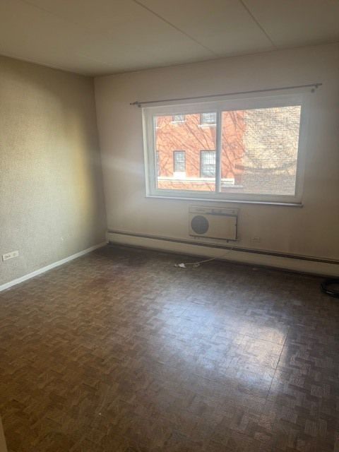 Tiny photo for 203 N Kenilworth Avenue #2A, Oak Park, IL 60302 (MLS # 12613293)
