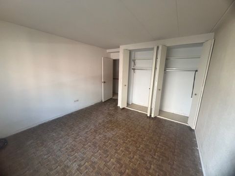 Tiny photo for 203 N Kenilworth Avenue #2A, Oak Park, IL 60302 (MLS # 12613293)