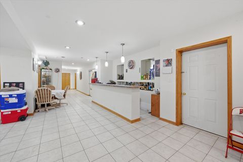 Tiny photo for 39 Odyssey Drive, Tinley Park, IL 60477 (MLS # 12595016)