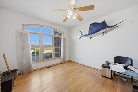 Tiny photo for 39 Odyssey Drive, Tinley Park, IL 60477 (MLS # 12595016)