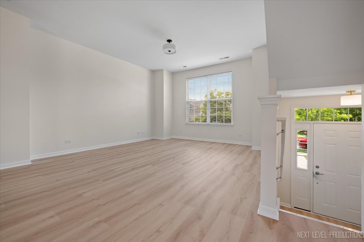 0N287 Ford Drive