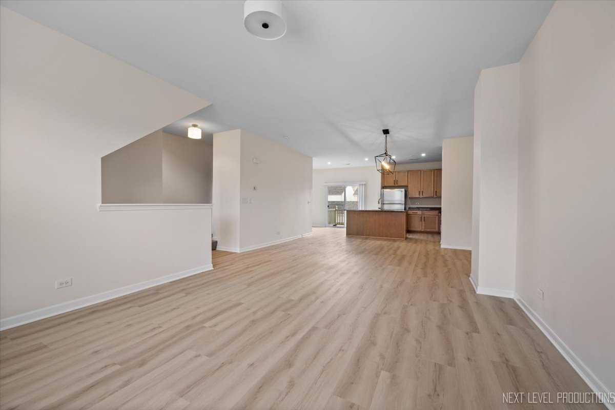0N287 Ford Drive