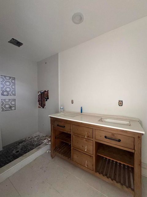 Tiny photo for 4846 S Evans Avenue, Chicago, IL 60615 (MLS # 12453521)