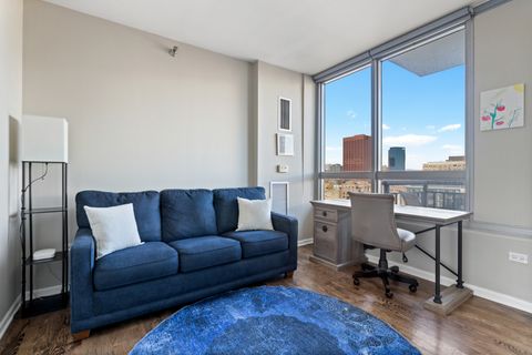 Tiny photo for 701 S Wells Street #2302, Chicago, IL 60607 (MLS # 12583117)