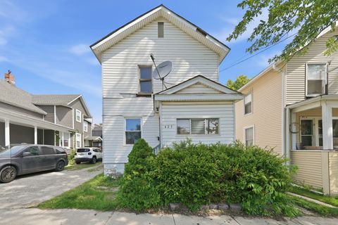 Tiny photo for 427 W Marion Street, Joliet, IL 60436 (MLS # 12644467)
