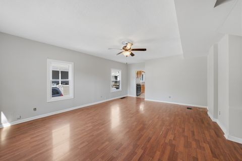 Tiny photo for 427 W Marion Street, Joliet, IL 60436 (MLS # 12644467)