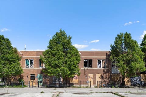 Tiny photo for 3149 W Lexington Street #4, Chicago, IL 60612 (MLS # 12655921)