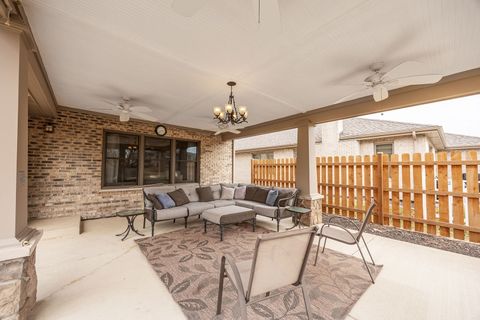 Tiny photo for 20W505 Elizabeth Street, Downers Grove, IL 60516 (MLS # 12577724)