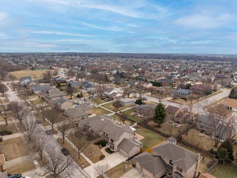 Tiny photo for 20W505 Elizabeth Street, Downers Grove, IL 60516 (MLS # 12577724)