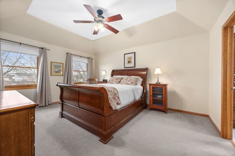 Tiny photo for 20W505 Elizabeth Street, Downers Grove, IL 60516 (MLS # 12577724)