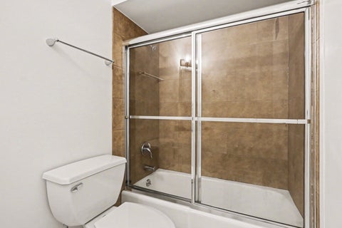Tiny photo for 20 N Tower Road #4C, Oak Brook, IL 60523 (MLS # 12659084)