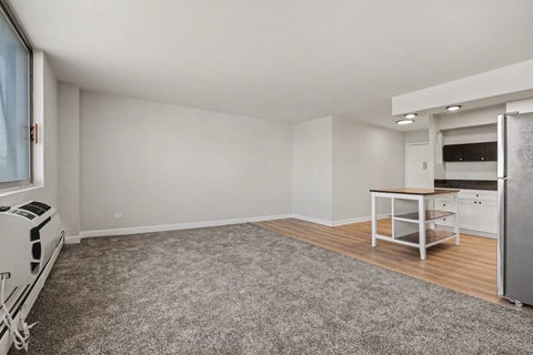 Tiny photo for 20 N Tower Road #4C, Oak Brook, IL 60523 (MLS # 12659084)