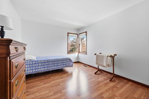 Tiny photo for 615 Newberry Drive, Elk Grove Village, IL 60007 (MLS # 12559854)