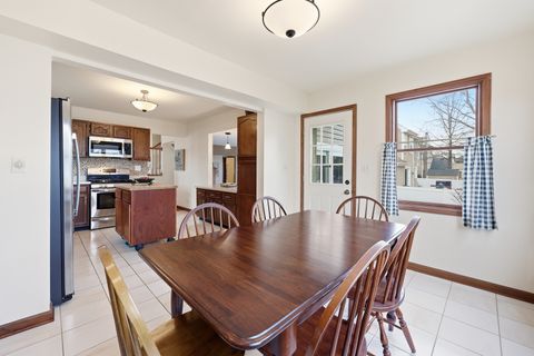 Tiny photo for 615 Newberry Drive, Elk Grove Village, IL 60007 (MLS # 12559854)