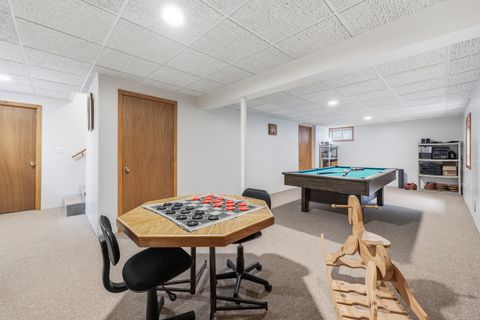 Tiny photo for 615 Newberry Drive, Elk Grove Village, IL 60007 (MLS # 12559854)