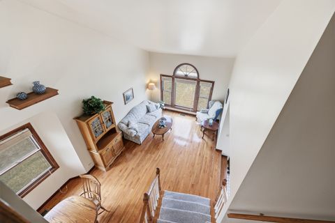 Tiny photo for 615 Newberry Drive, Elk Grove Village, IL 60007 (MLS # 12559854)