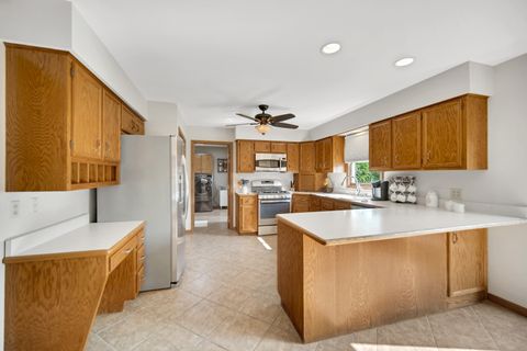 Tiny photo for 602 Stephanie Drive, Lockport, IL 60441 (MLS # 12441288)