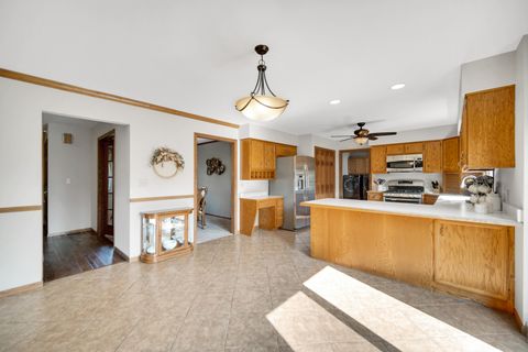 Tiny photo for 602 Stephanie Drive, Lockport, IL 60441 (MLS # 12441288)