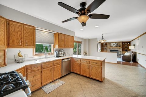 Tiny photo for 602 Stephanie Drive, Lockport, IL 60441 (MLS # 12441288)