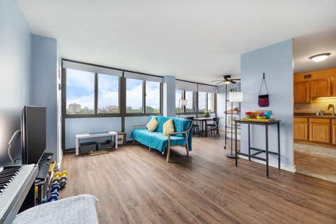 Tiny photo for 4850 S Lake Park Avenue #903, Chicago, IL 60615 (MLS # 12728372)