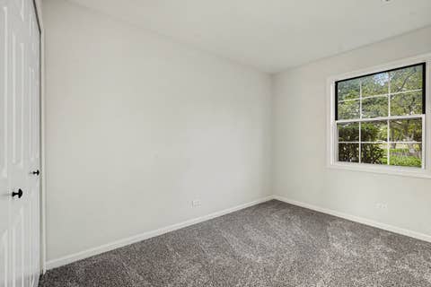 Tiny photo for 1316 E Evergreen Drive #5, Palatine, IL 60074 (MLS # 12727519)