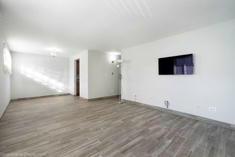 Tiny photo for 915 Graceland Avenue #1C, Des Plaines, IL 60016 (MLS # 12699465)