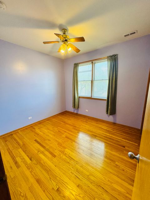 Tiny photo for 4242 S Vincennes Avenue #2, Chicago, IL 60653 (MLS # 12328021)