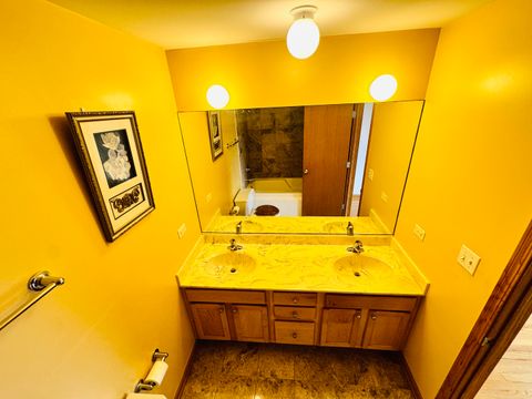 Tiny photo for 4242 S Vincennes Avenue #2, Chicago, IL 60653 (MLS # 12328021)