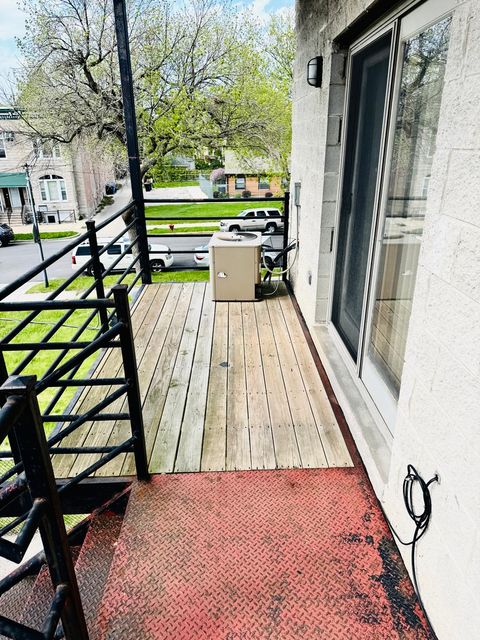 Tiny photo for 4242 S Vincennes Avenue #2, Chicago, IL 60653 (MLS # 12328021)