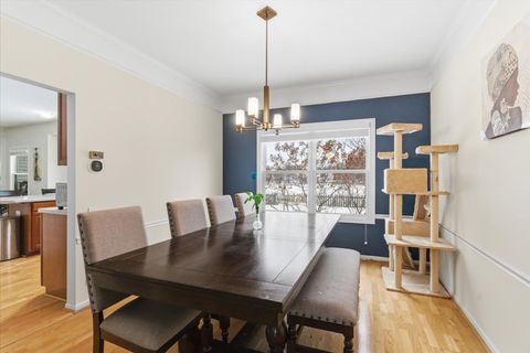 Tiny photo for 815 Tylerton Circle, Grayslake, IL 60030 (MLS # 12528819)