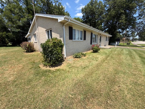 Tiny photo for 501 Broadway Street, Metropolis, IL 62960 (MLS # 12717122)