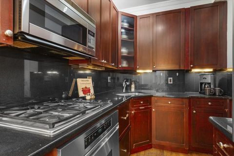 Tiny photo for 2330 N Lincoln Park West Park #2C, Chicago, IL 60614 (MLS # 12557260)