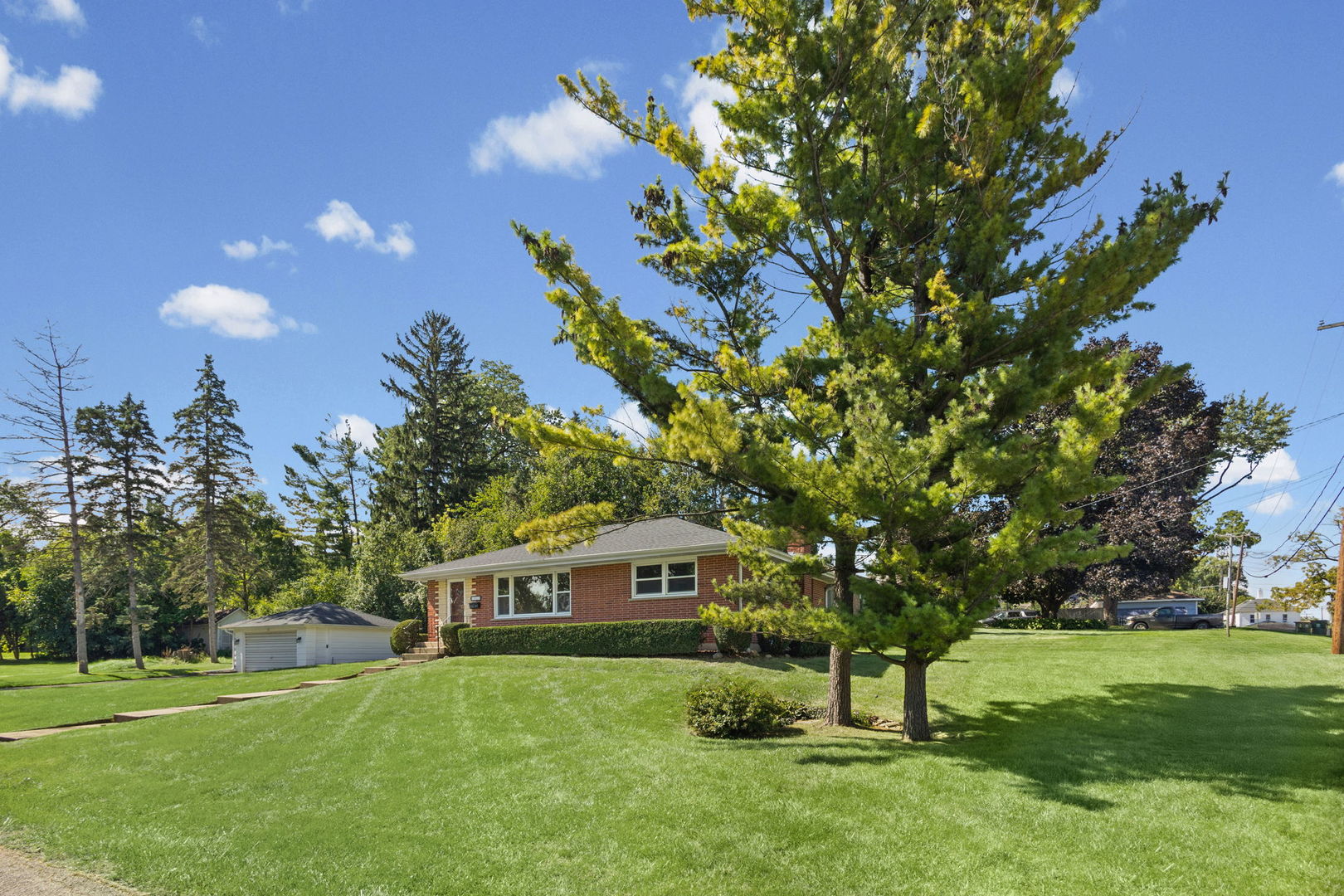 1010 Laursen Court