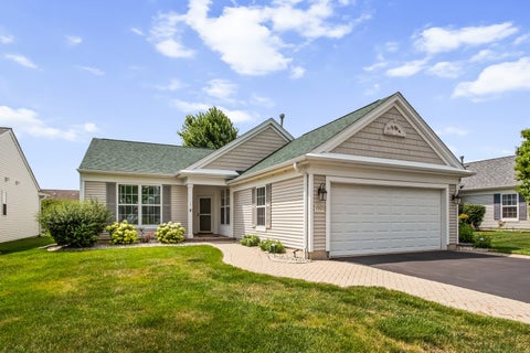 Photo of 13569 WINTERBERRY Lane, Huntley, IL 60142 (MLS # 12716261)