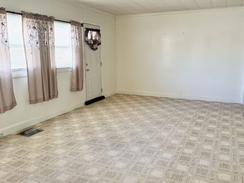 Tiny photo for 432 Roosevelt Road, Lasalle, IL 61301 (MLS # 12559421)