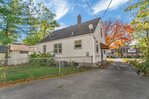 Tiny photo for 2522 Indiana Avenue, Lansing, IL 60438 (MLS # 12509110)