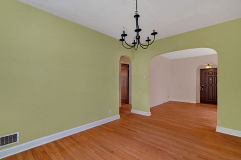 Tiny photo for 2522 Indiana Avenue, Lansing, IL 60438 (MLS # 12509110)