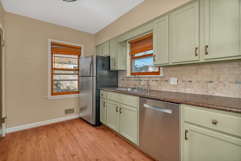 Tiny photo for 2522 Indiana Avenue, Lansing, IL 60438 (MLS # 12509110)