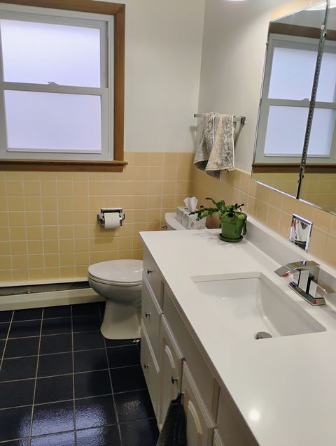 Tiny photo for 904 S Edward Street, Mount Prospect, IL 60056 (MLS # 12646706)