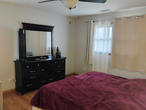 Tiny photo for 904 S Edward Street, Mount Prospect, IL 60056 (MLS # 12646706)