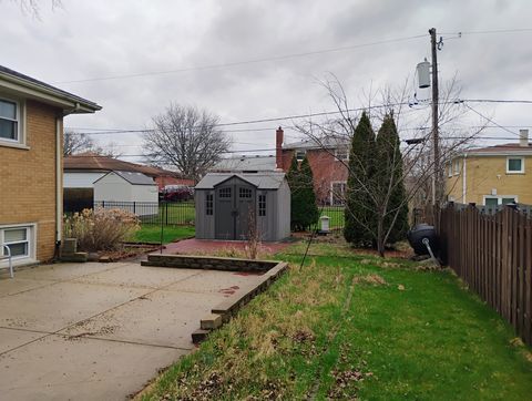 Tiny photo for 904 S Edward Street, Mount Prospect, IL 60056 (MLS # 12646706)