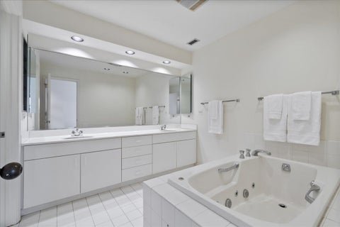 Tiny photo for 4545 W Touhy Avenue W #217W, Lincolnwood, IL 60712 (MLS # 12753579)