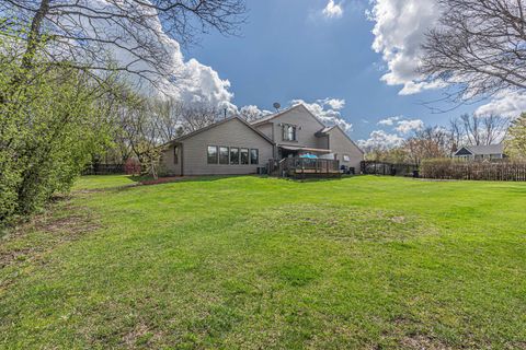 Tiny photo for 30949 N Leesley Court, Libertyville, IL 60048 (MLS # 12621061)