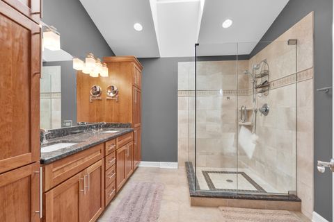 Tiny photo for 30949 N Leesley Court, Libertyville, IL 60048 (MLS # 12621061)