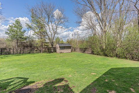 Tiny photo for 30949 N Leesley Court, Libertyville, IL 60048 (MLS # 12621061)