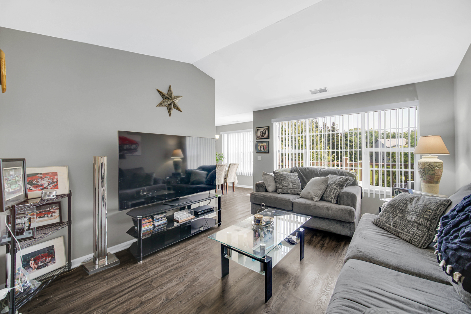 1324 N Red Oak Circle 3