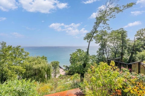 Tiny photo for 2046 Saint Johns Avenue #3E, Highland Park, IL 60035 (MLS # 12673665)