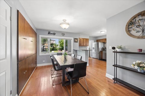 Tiny photo for 1646 Portsmouth Avenue, Westchester, IL 60154 (MLS # 12673588)