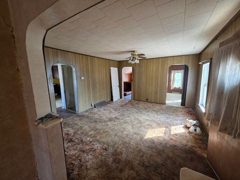 Tiny photo for 2313 N 7th Street, Clinton, IA 52732 (MLS # 12602319)